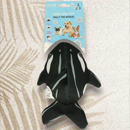 Peluche flottante Wally la baleine CoolPets — jouet aquatique noir et blanc en néoprène résistant pour chien, flotte sur l'eau et couine